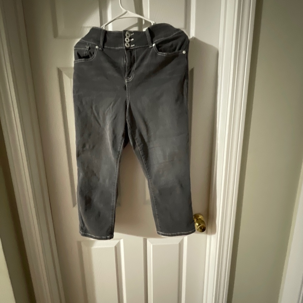 Jean Crop Pants